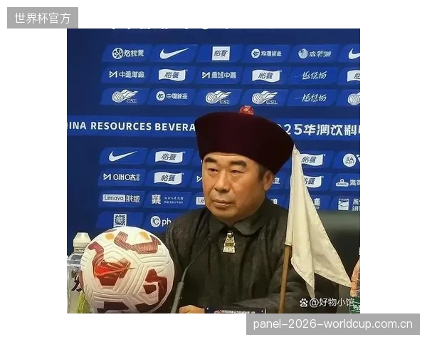 韩鹏执教的山东泰山防守问题凸显，受中卫伤病潮影响半程丢球数居高不下。